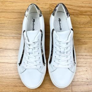 Madewell Sidewalk Low Top Sneakers in Snake Embossed Leather Size 9